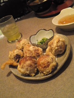 �g��