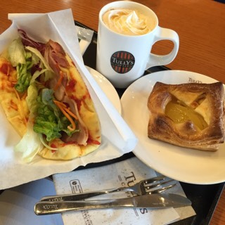 TULLY's